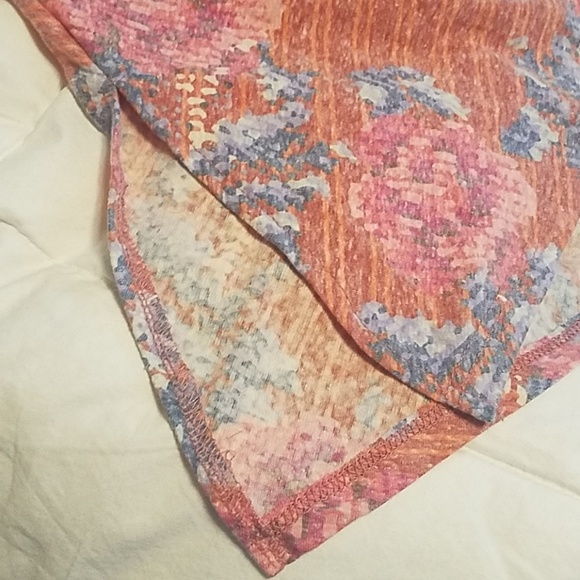 NWOT Lularoe XXS Perfect Tee - Picture 4 of 4